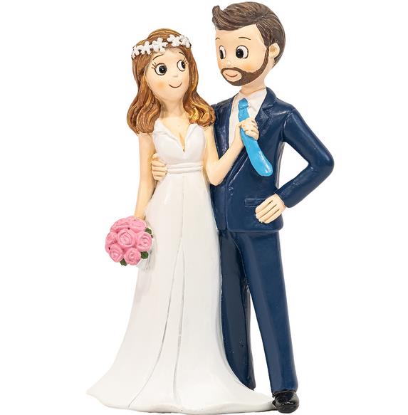 PAREJA NOVIOS POSANDO